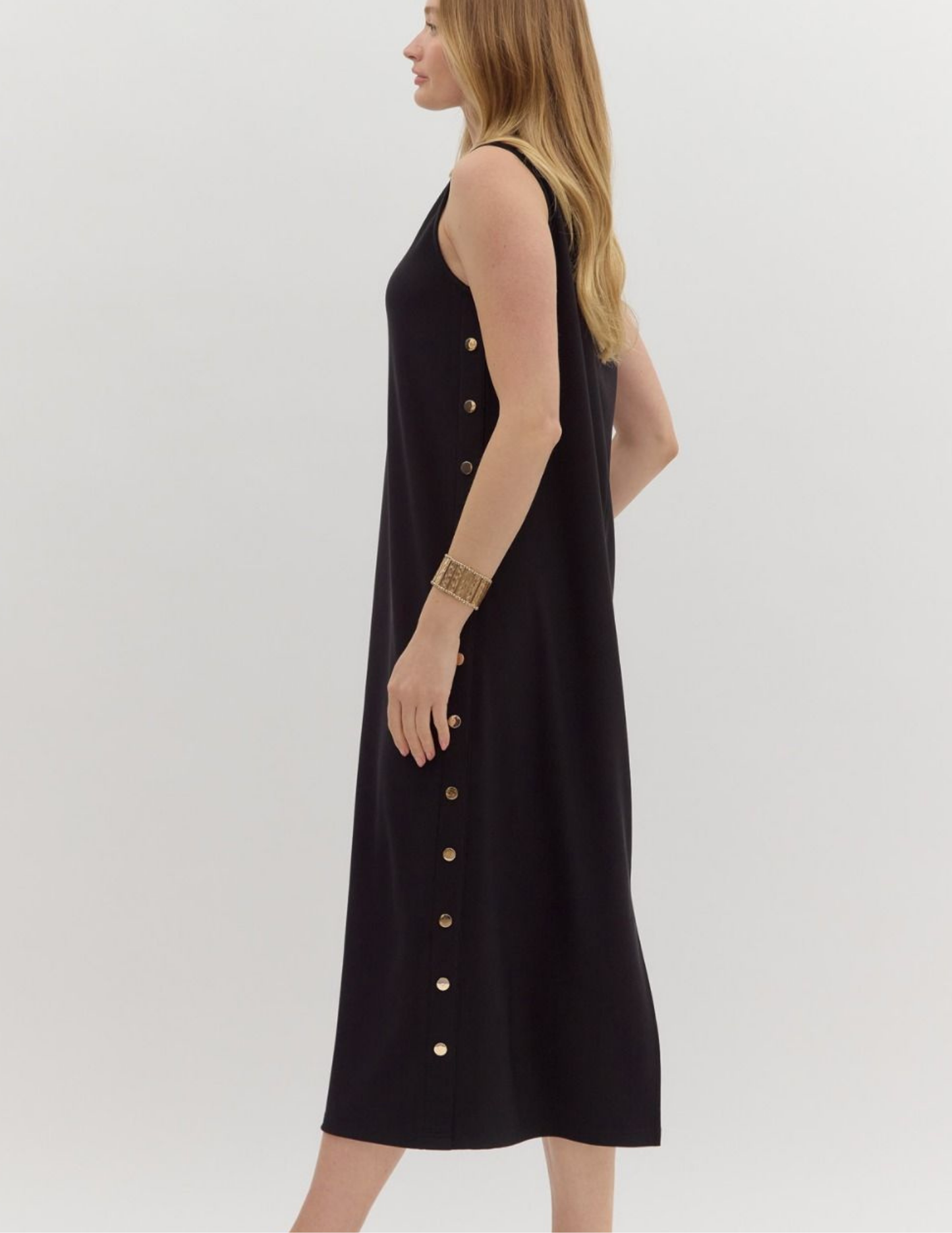 Black Pullover Midi Dress - Tres Chic Boutique