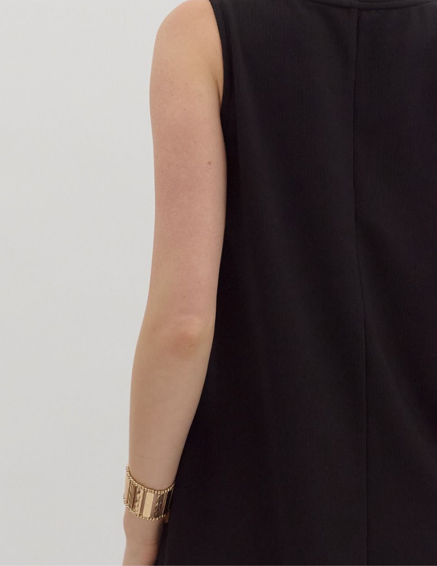 Black Pullover Midi Dress - Tres Chic Boutique