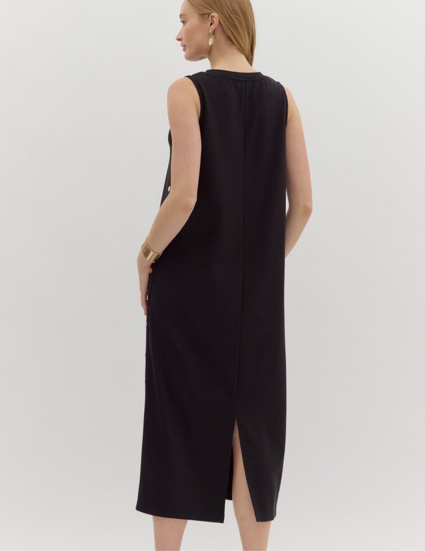 Black Pullover Midi Dress - Tres Chic Boutique