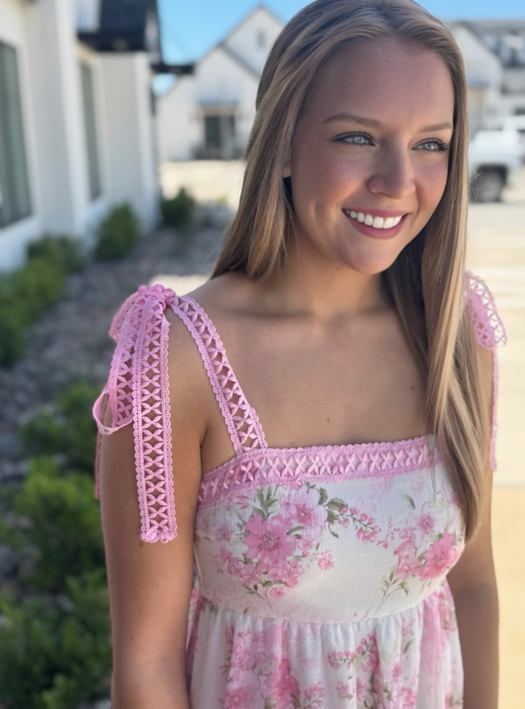 Floral Crochet Lace Strap Maxi Dress