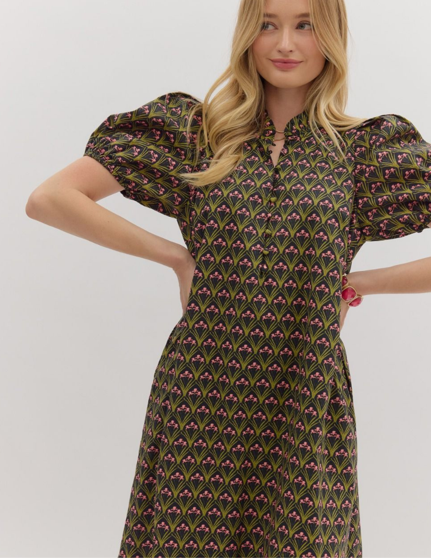 Iris Print Midi Dress- Black - Tres Chic Boutique