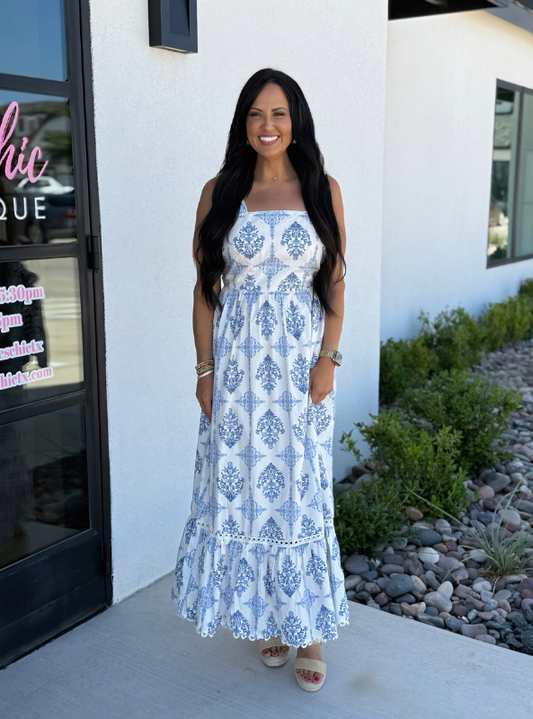 Karlie French Vintage Floral Maxi Dress - Tres Chic Boutique