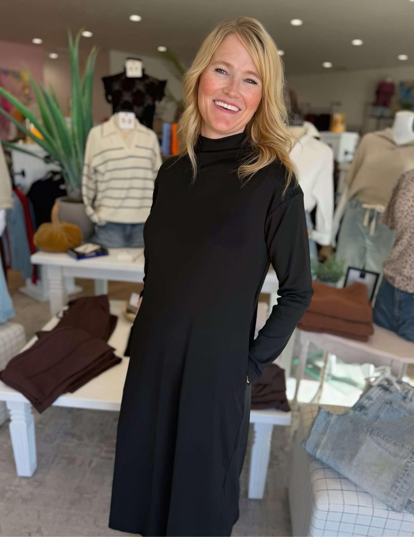 Mock Neck Maxi Dress- Black