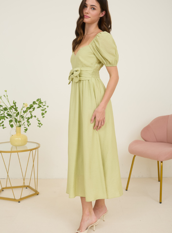 Sweetheart Neck Midi Dress - Tres Chic Boutique