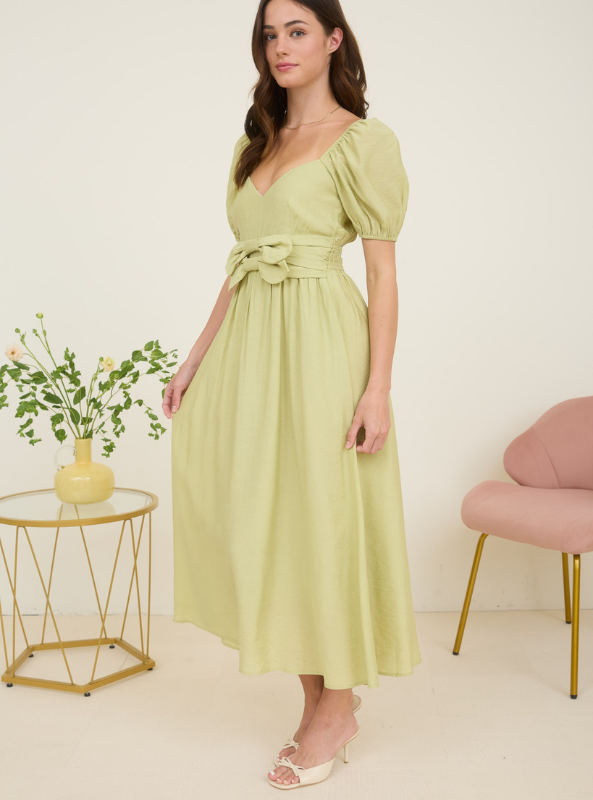Sweetheart Neck Midi Dress - Tres Chic Boutique