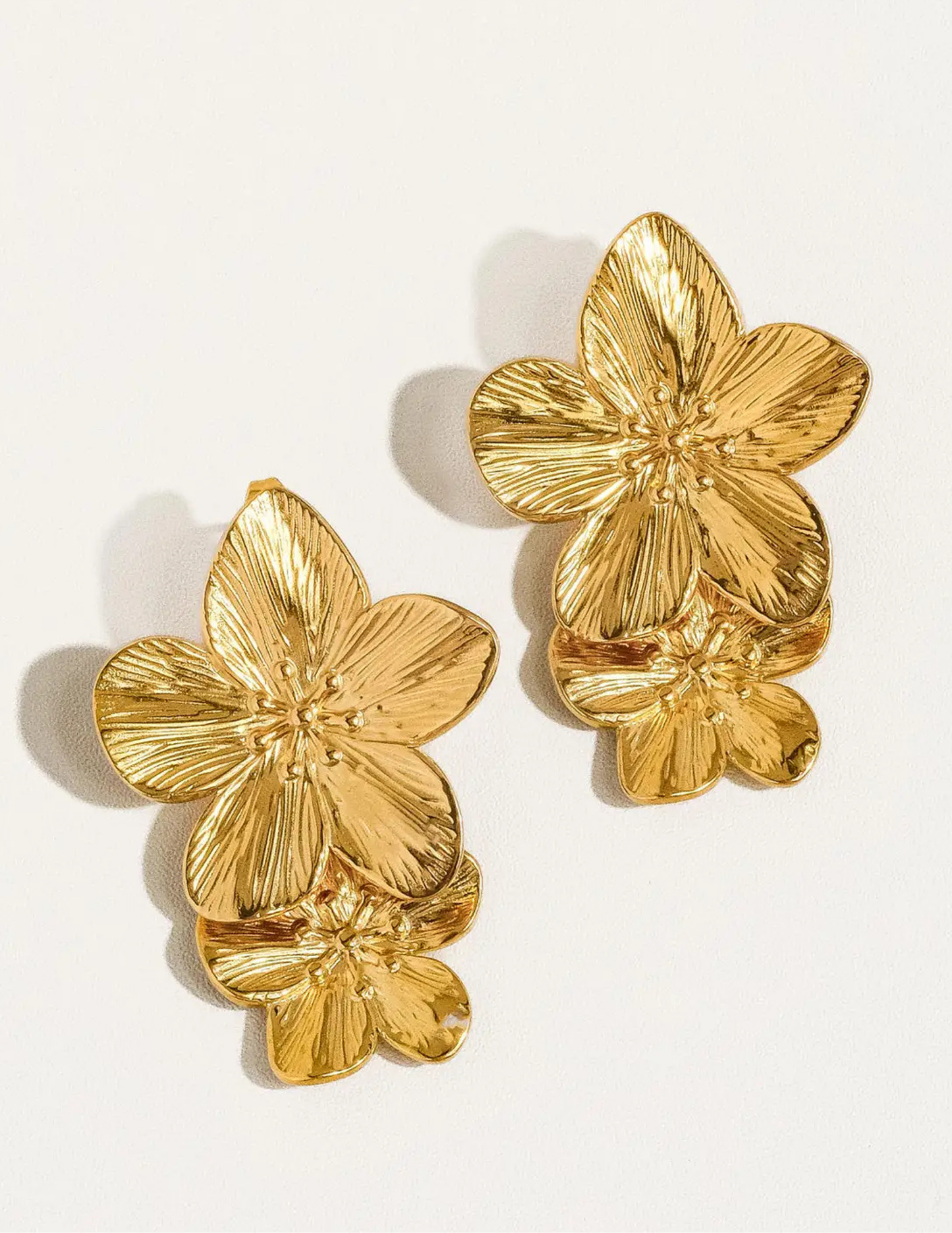Ivy 18K Gold Statement Stacked Flower Earring - Tres Chic Boutique