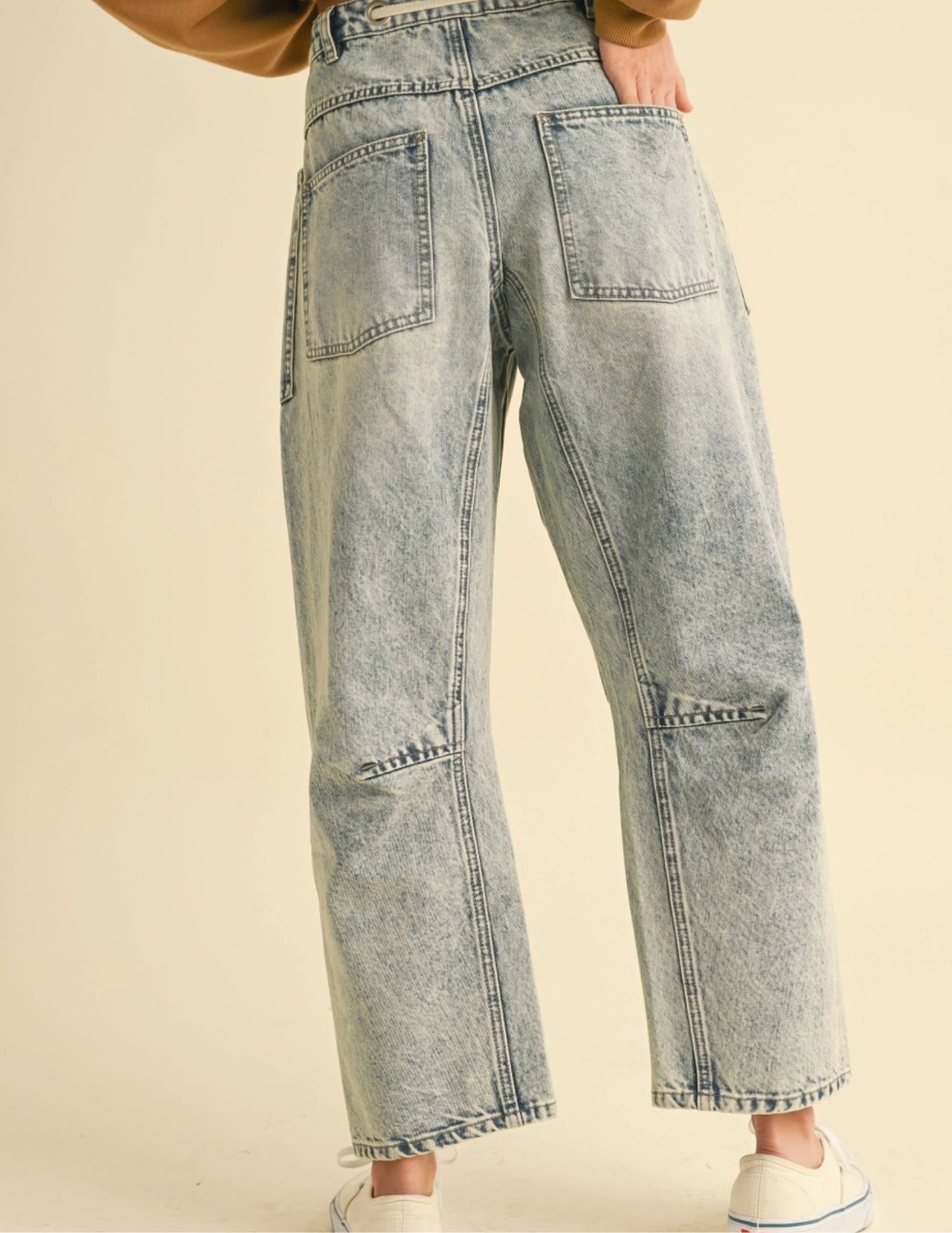 Washed Denim With Tie