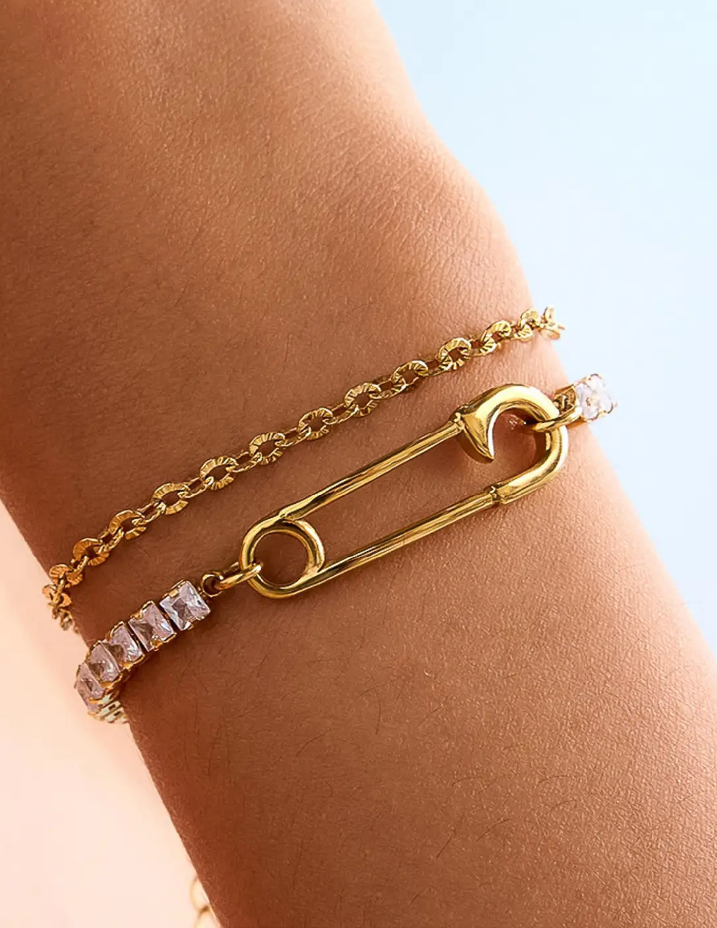 Acier 18K Gold Non-Tarnish Glam Rhinestone Clip Bracelet - Tres Chic Boutique