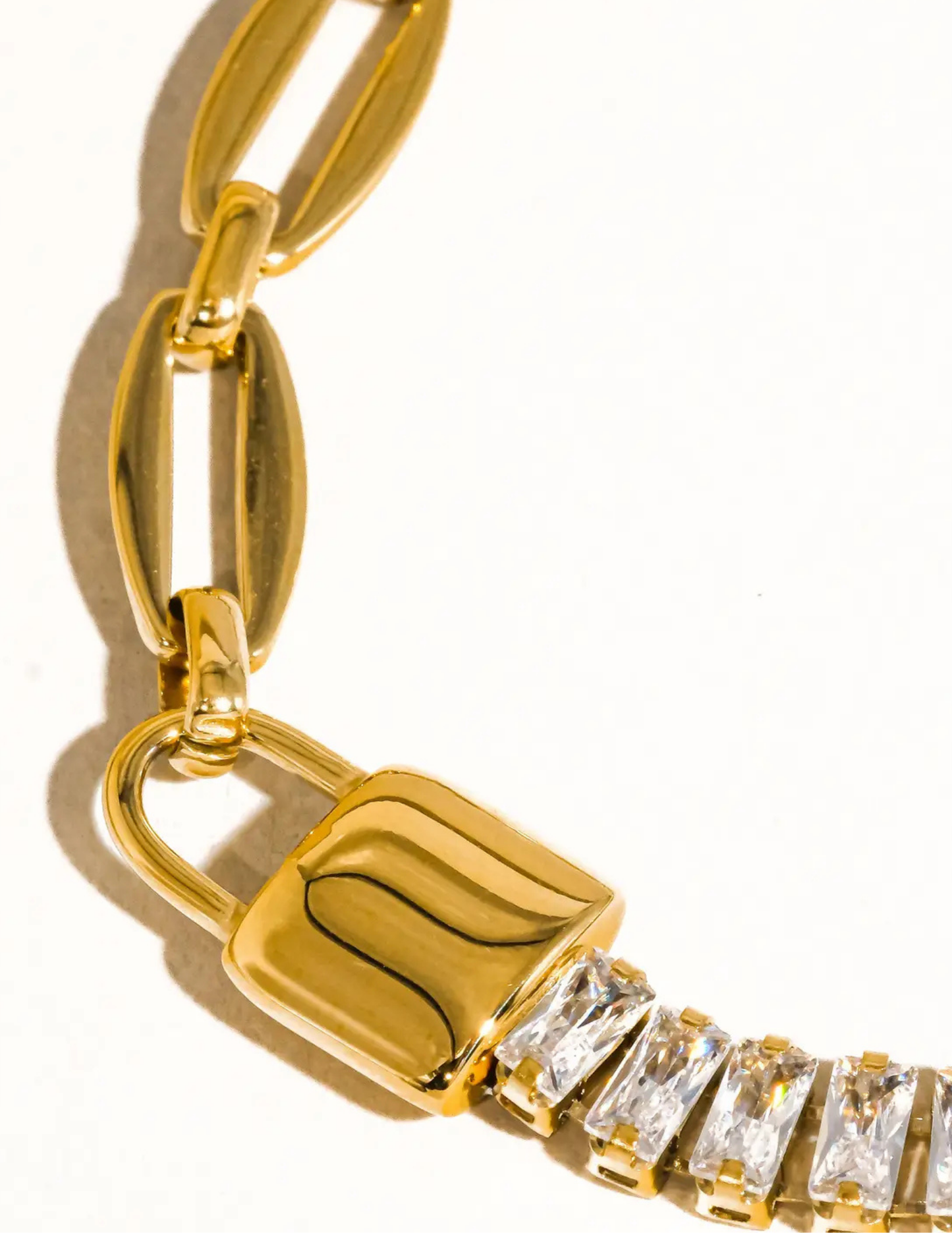 Benson 18K Gold Non-Tarnish Rhinestone Chain Bracelet - Tres Chic Boutique
