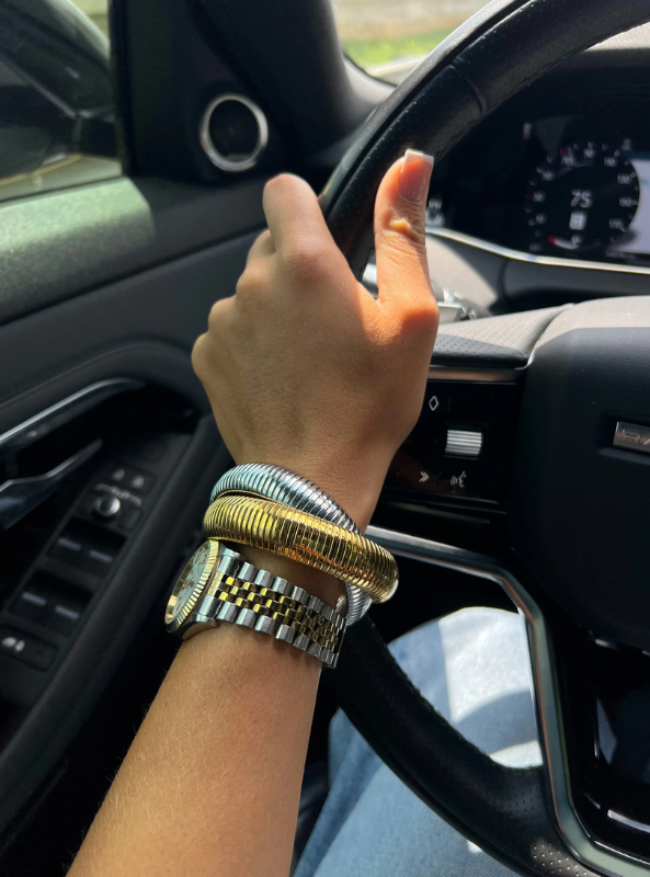 Thin Twist Emma Bracelet - Tres Chic Boutique