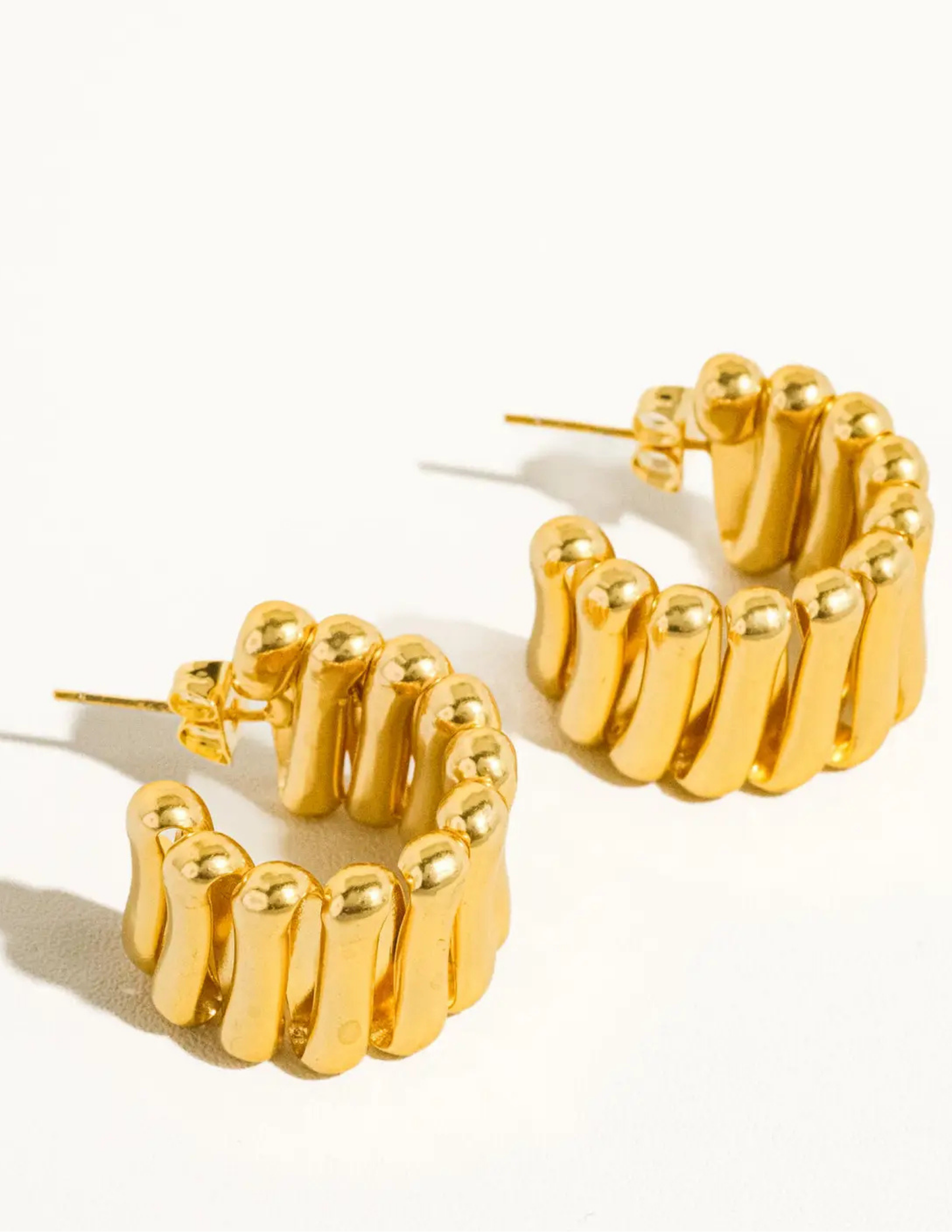 Nyla 18K Vintage Gold-Plated Modern Hoop Earring - Tres Chic Boutique