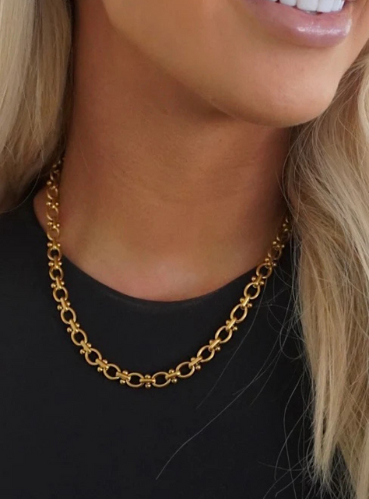 Blakely Necklace - Tres Chic Boutique