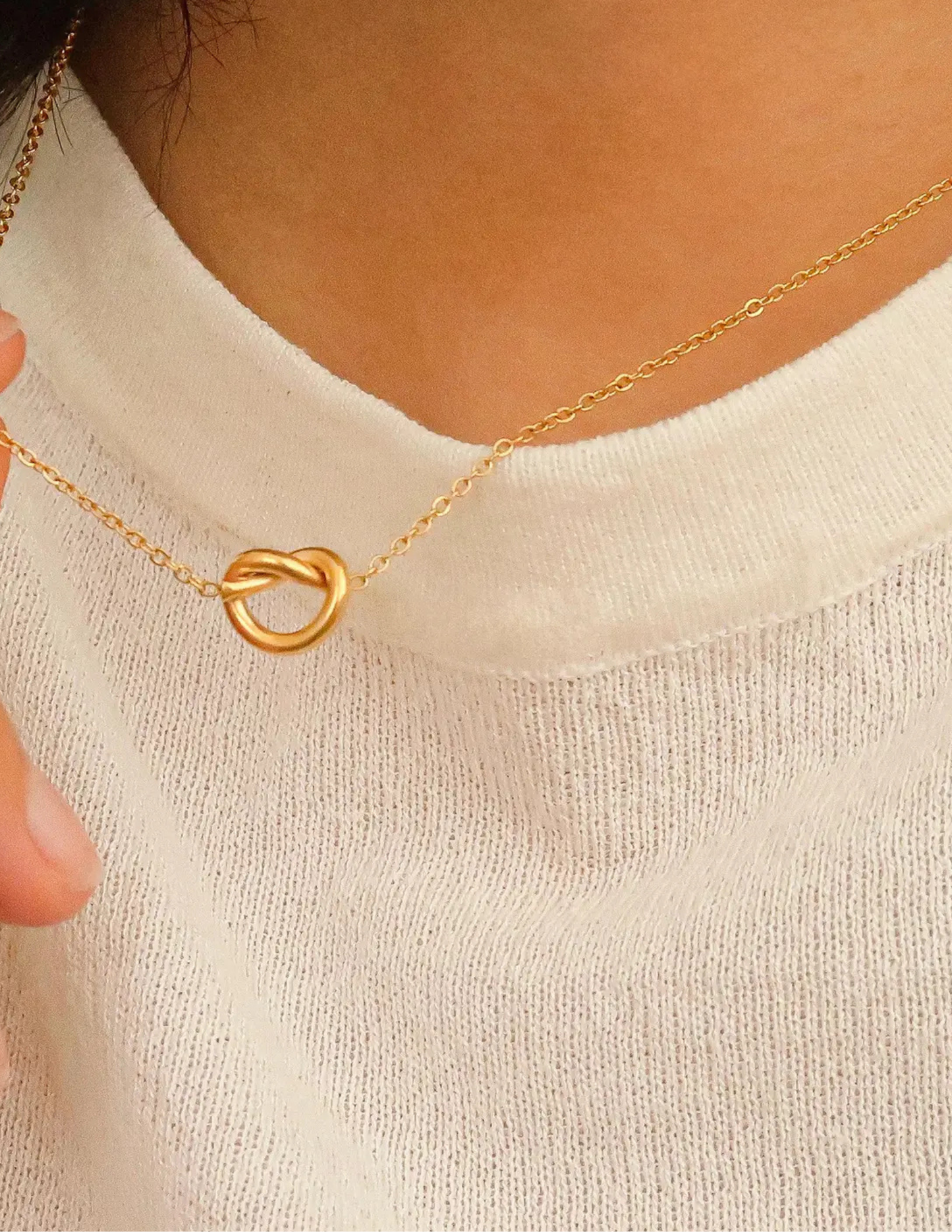 Aimee 18K Gold Petite Heart Non-Tarnish Necklace - Tres Chic Boutique