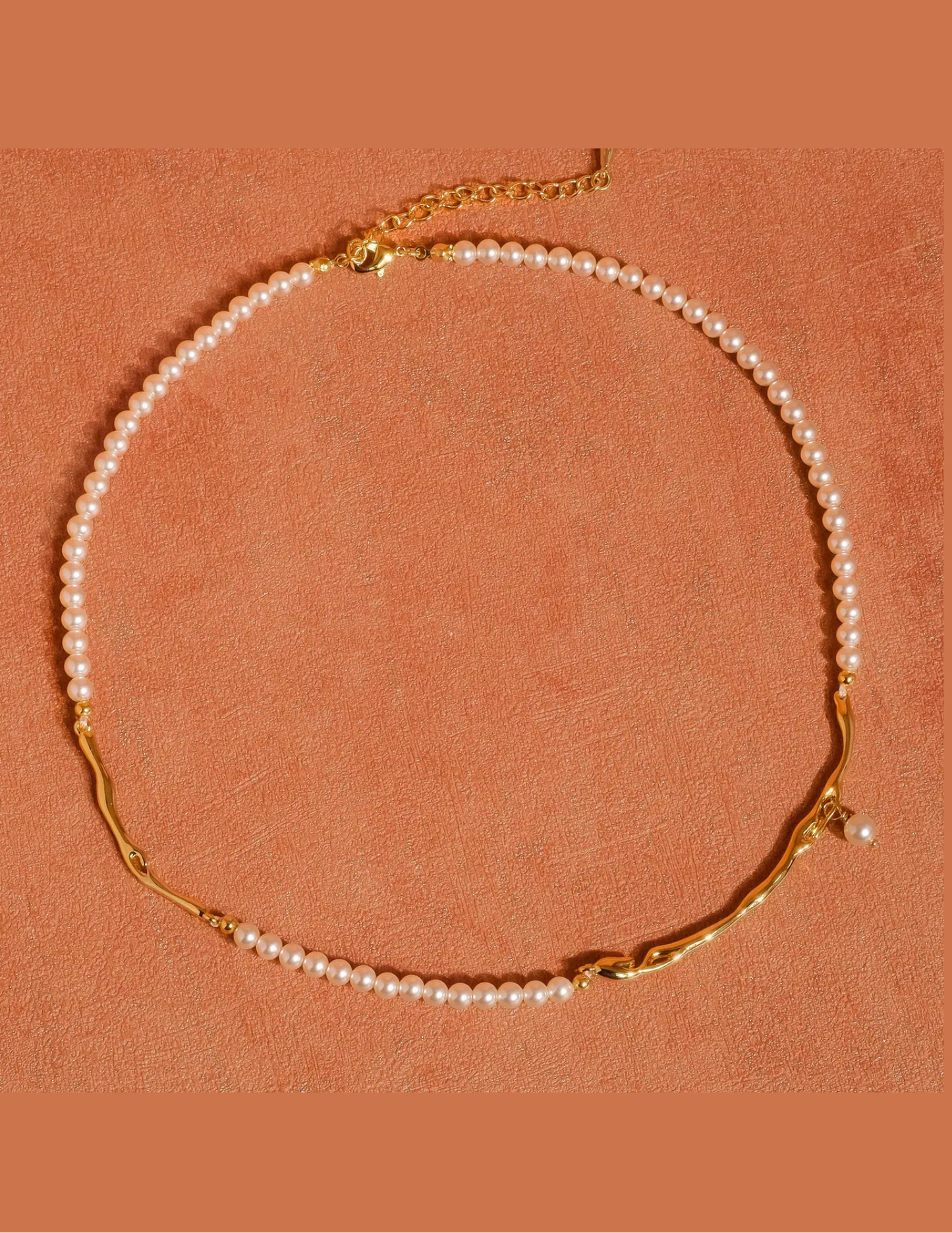 Maylis 18K Gold Classic Pearl Necklace - Tres Chic Boutique