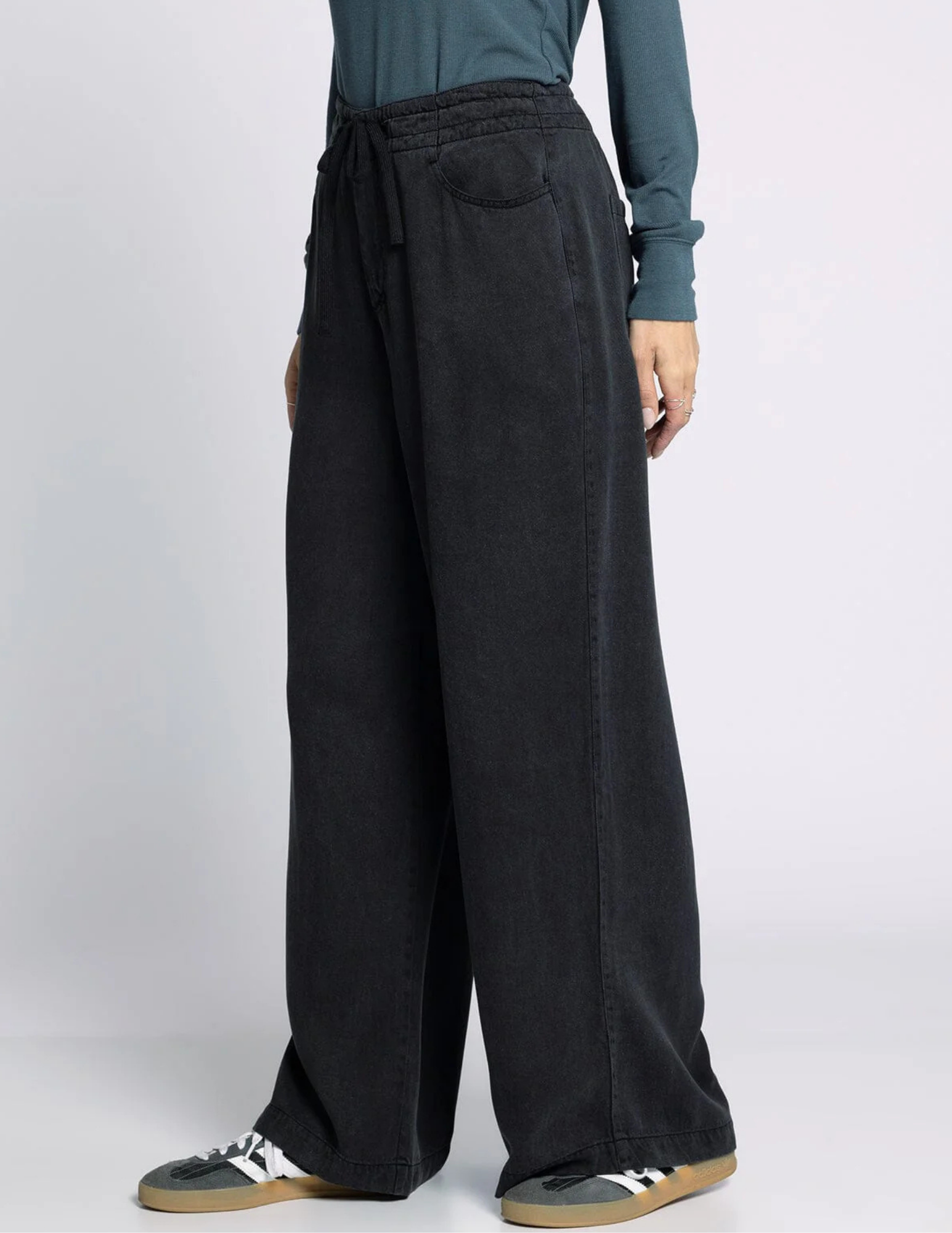 Austin Pants - Tres Chic Boutique