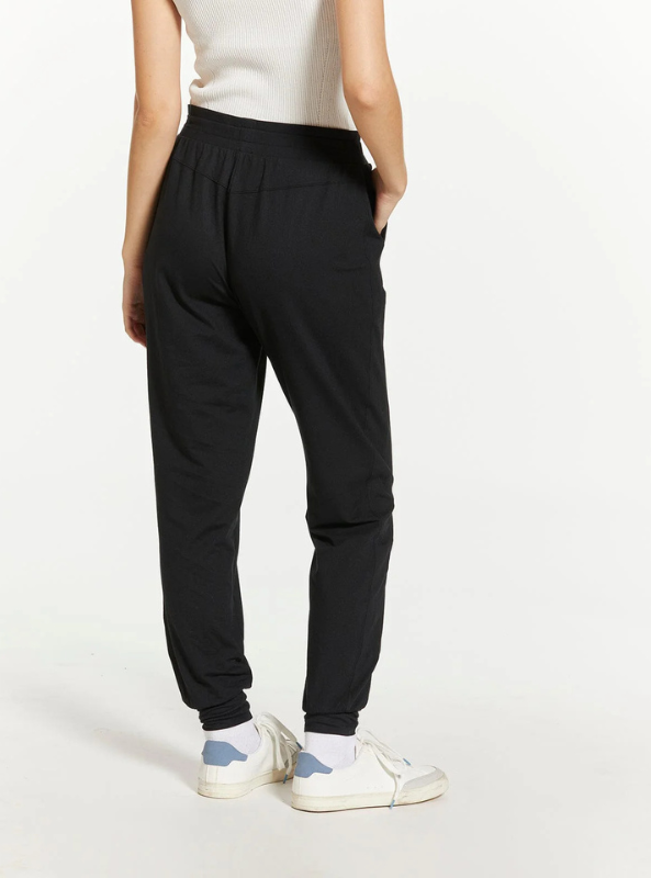 Black Junie Travel Joggers - Tres Chic Boutique