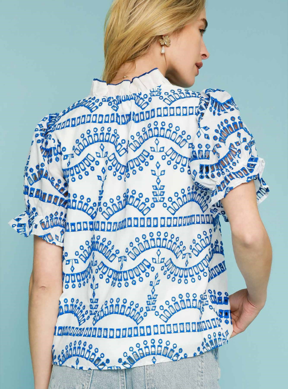 Off White Eyelet Top - Tres Chic Boutique