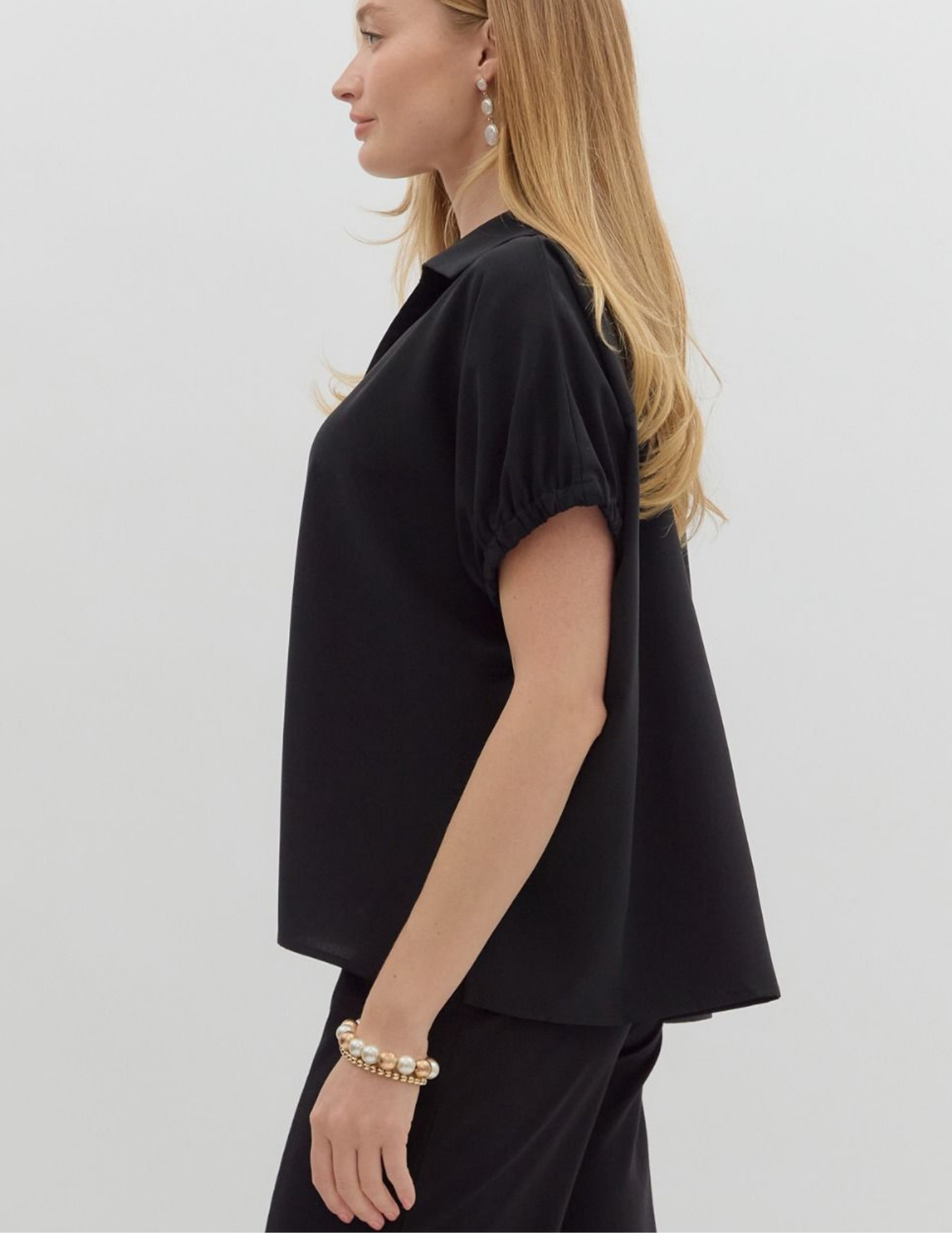 Solid Go To Tunic- Black - Tres Chic Boutique