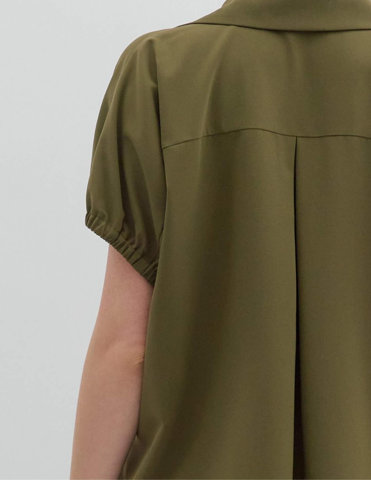 Solid Go To Tunic- Olive - Tres Chic Boutique