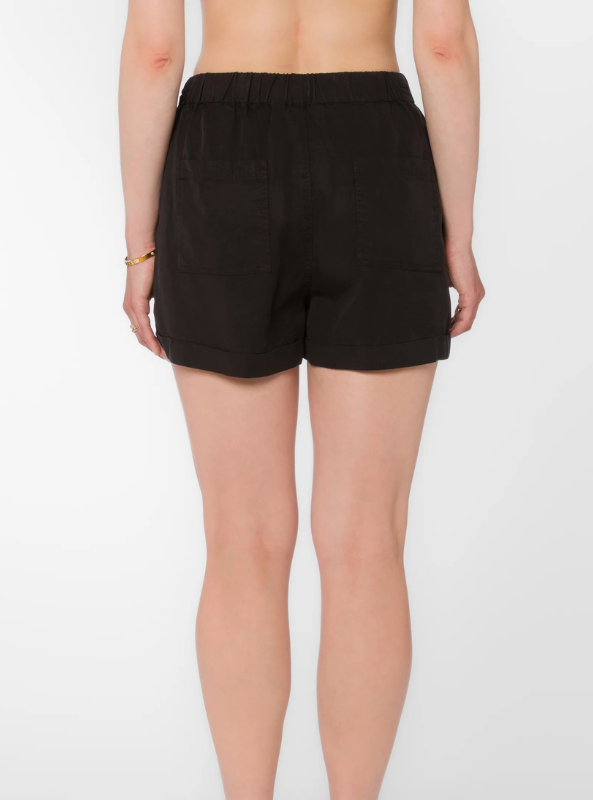 Lyra Short- Black - Tres Chic Boutique