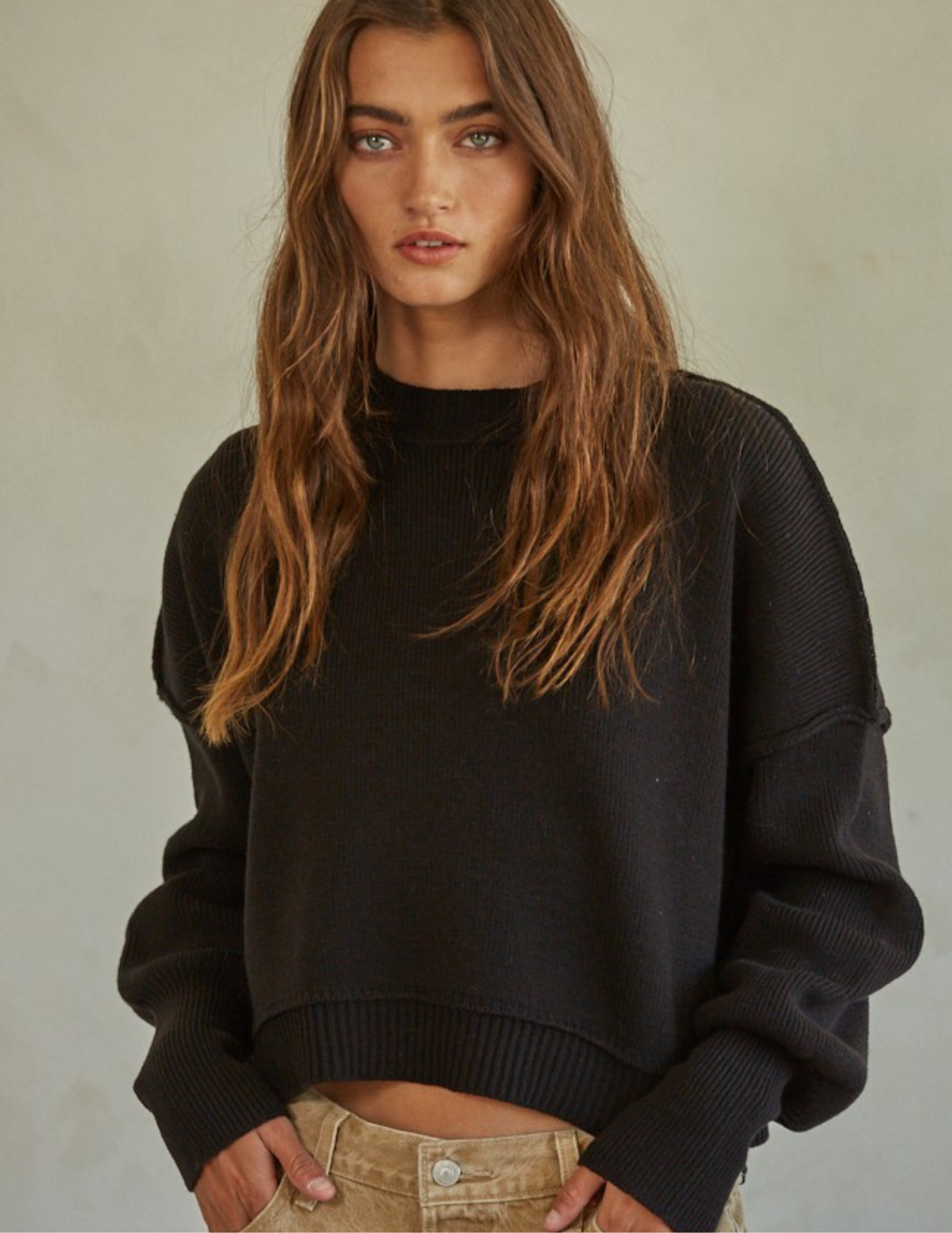 The Leda Pullover- Black