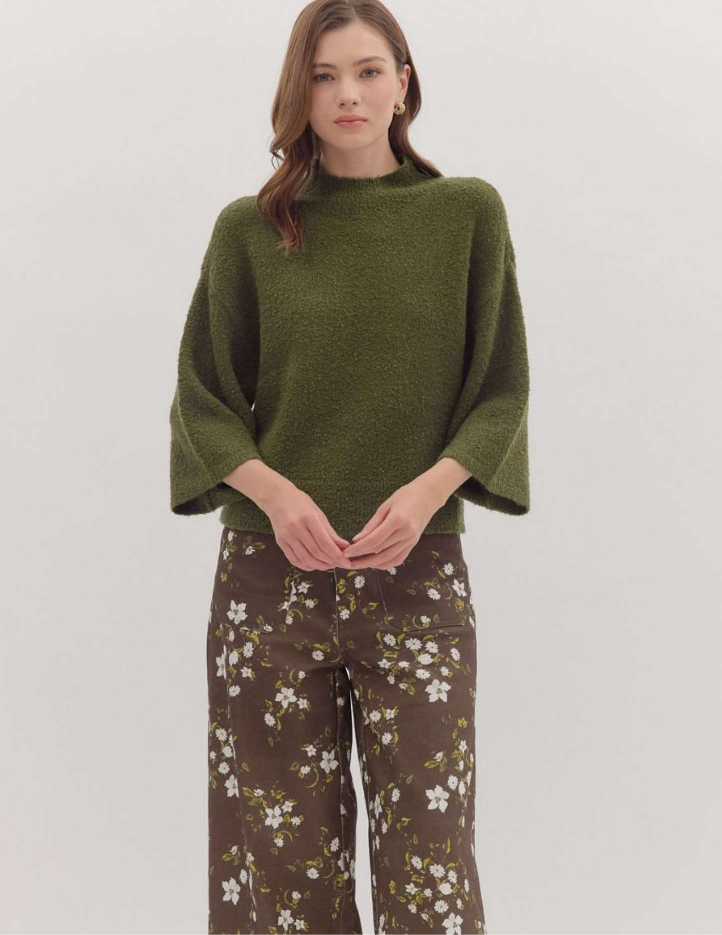 Three Quarter Sleeve Knit Sweater- Olive