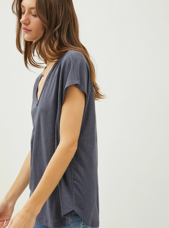 Charcoal V-Neck Linen Tee - Tres Chic Boutique