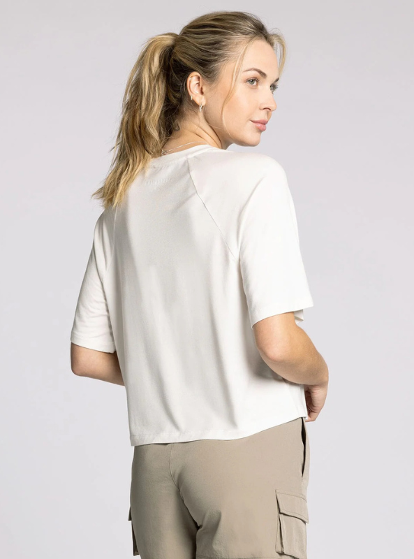 Hilda Tee- White - Tres Chic Boutique