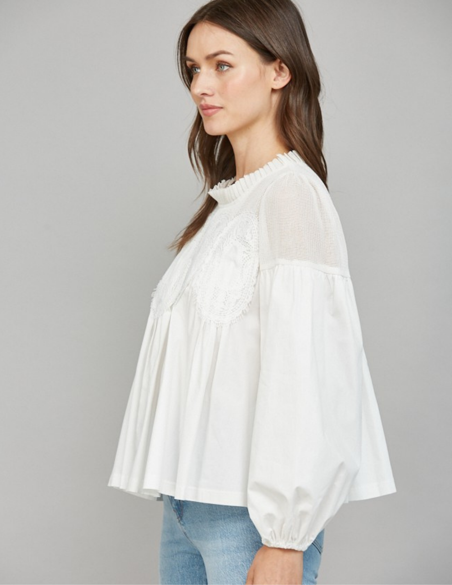White Lace Applique Top - Tres Chic Boutique