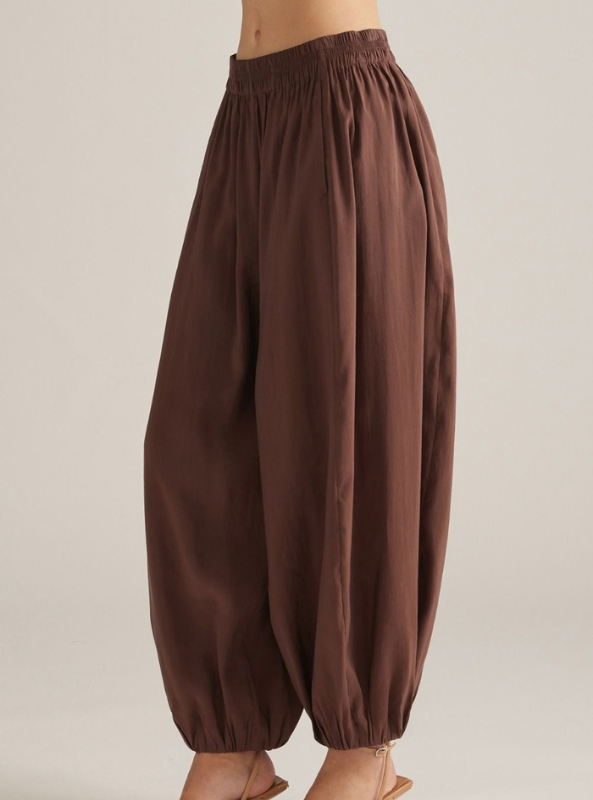 The Ellis Pant- Brown