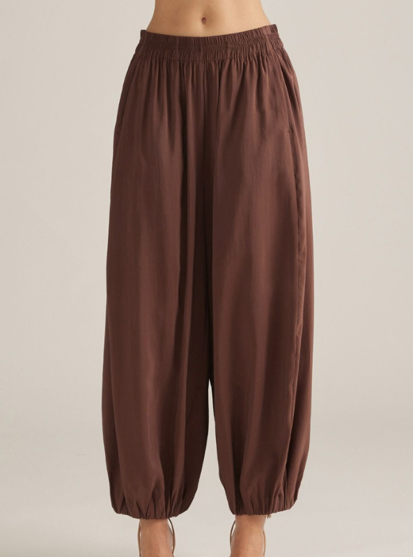 The Ellis Pant- Brown