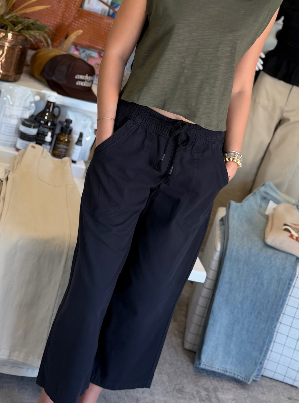 Free People | We The Free Easy Peasy Pull-On Jeans- Black