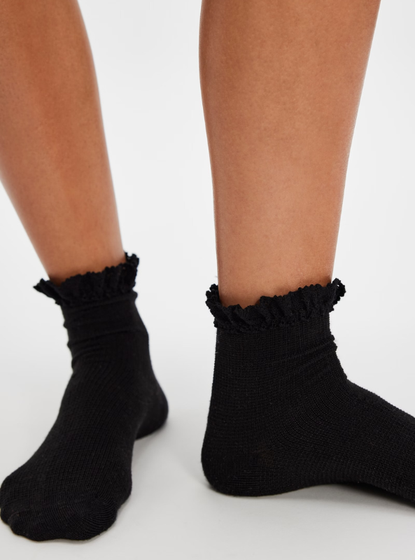 Free People Beloved Waffle Knit Ankle Socks - Black