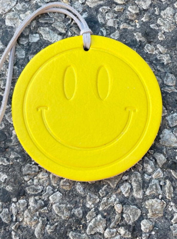 Yellow Round Smiley Face Air Flair- Baja Cactus - Tres Chic Boutique