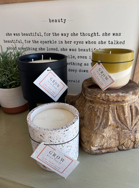 Sierra Candle- Palo Santo - Tres Chic Boutique