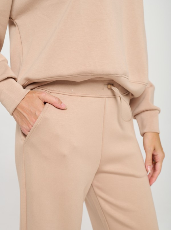 Light Khaki Cropped Pant - Tres Chic Boutique