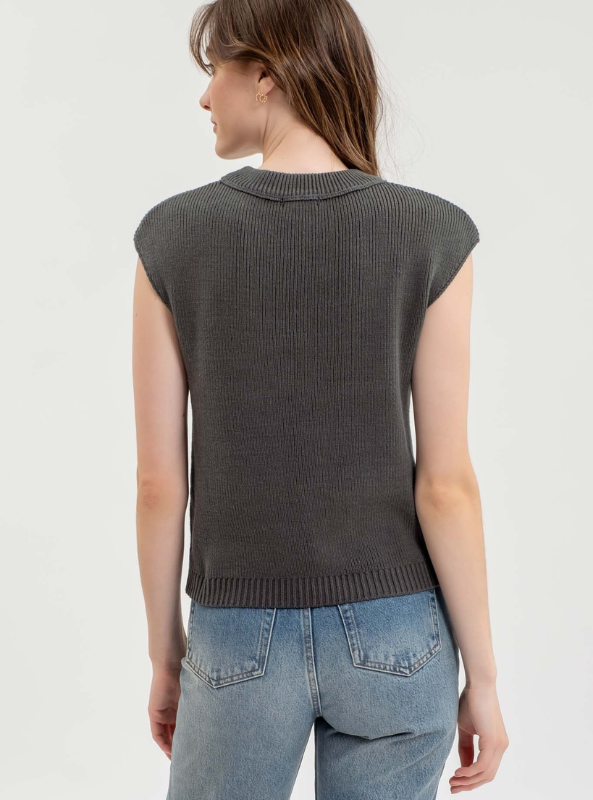 Sleeveless Crew Neck Sweater - Tres Chic Boutique