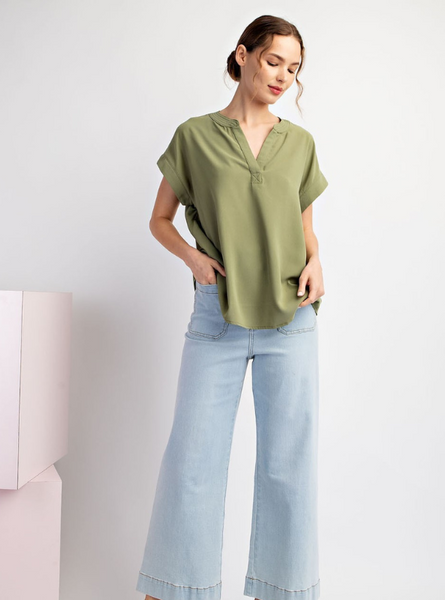 Moss Short Sleeve Top