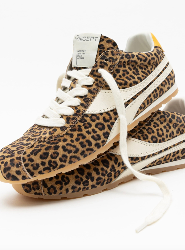 Essex- Leopard