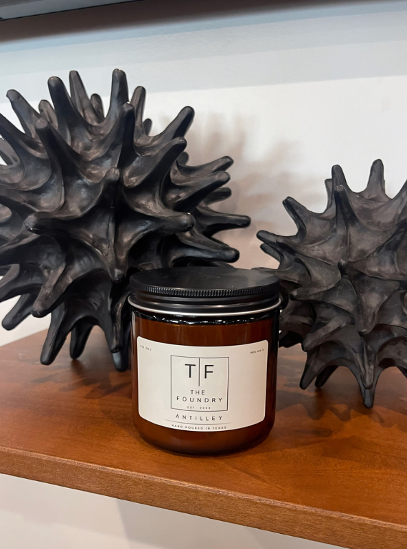 Antilley Candle - Tres Chic Boutique