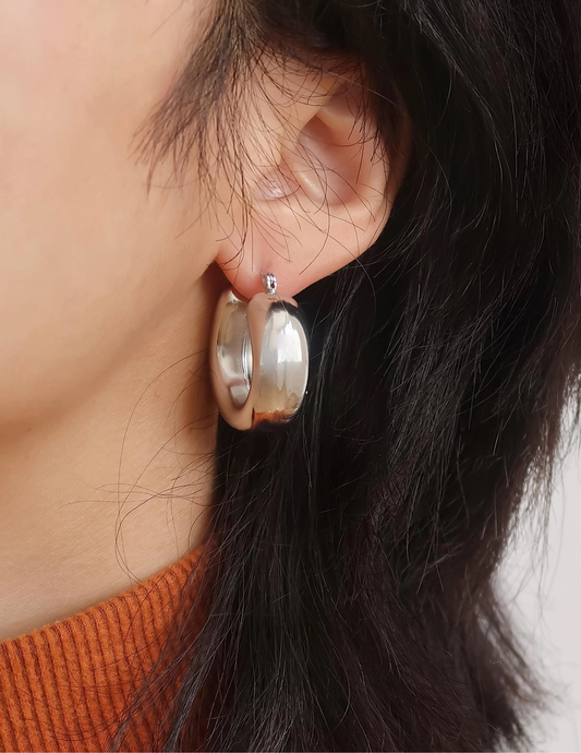 Hunter 18K Silver Non-Tarnish Classic U Hoop Earring