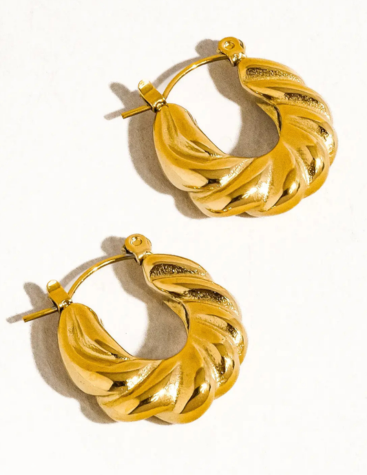 Kimberly 18K Gold Non-Tarnish Braided Hoop Earring - Tres Chic Boutique