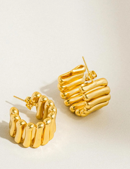Nyla 18K Vintage Gold-Plated Modern Hoop Earring - Tres Chic Boutique