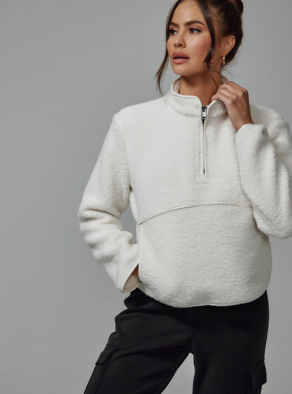 7Diamonds- Cozy Quarter-Zip Pullover- Ivory