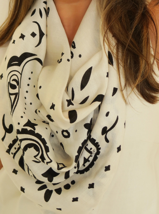 Bandit Scarf- Ivory