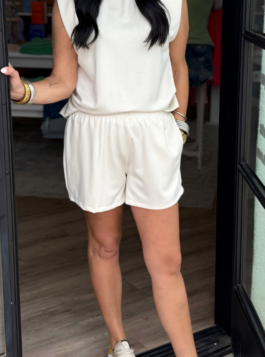 Ivory Elastic Waist Shorts - Tres Chic Boutique