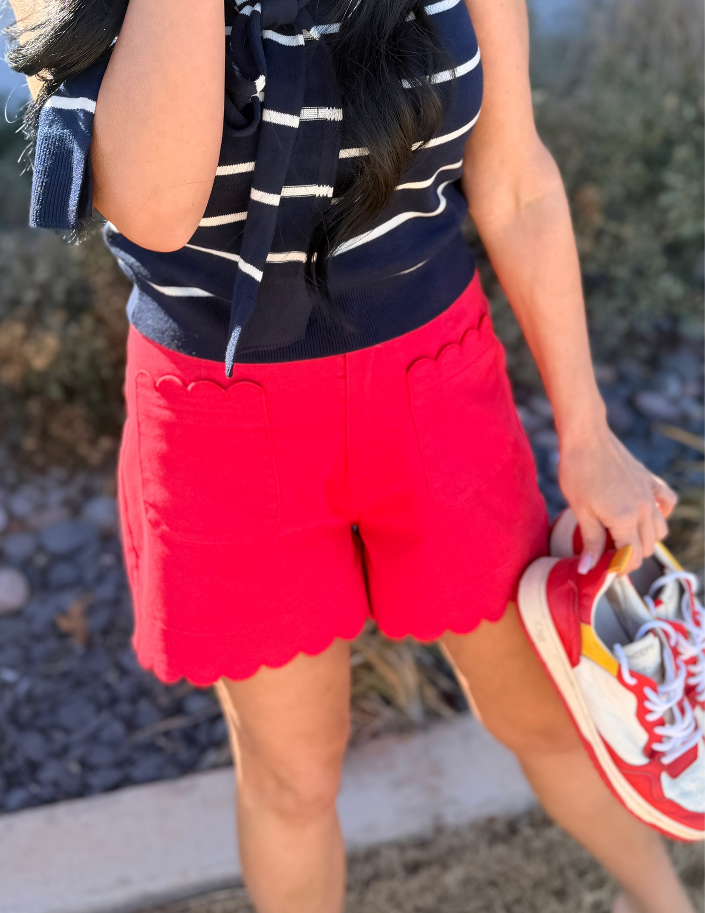 Scallop Trim Shorts- Red