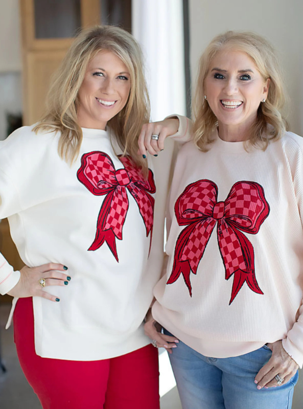 Red & Pink Bow Carli Graphic Sweatshirt