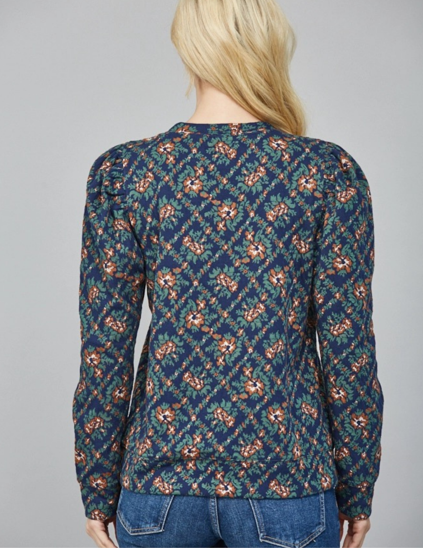 Jacquard Fabric Puff Slv Top- Navy Multi
