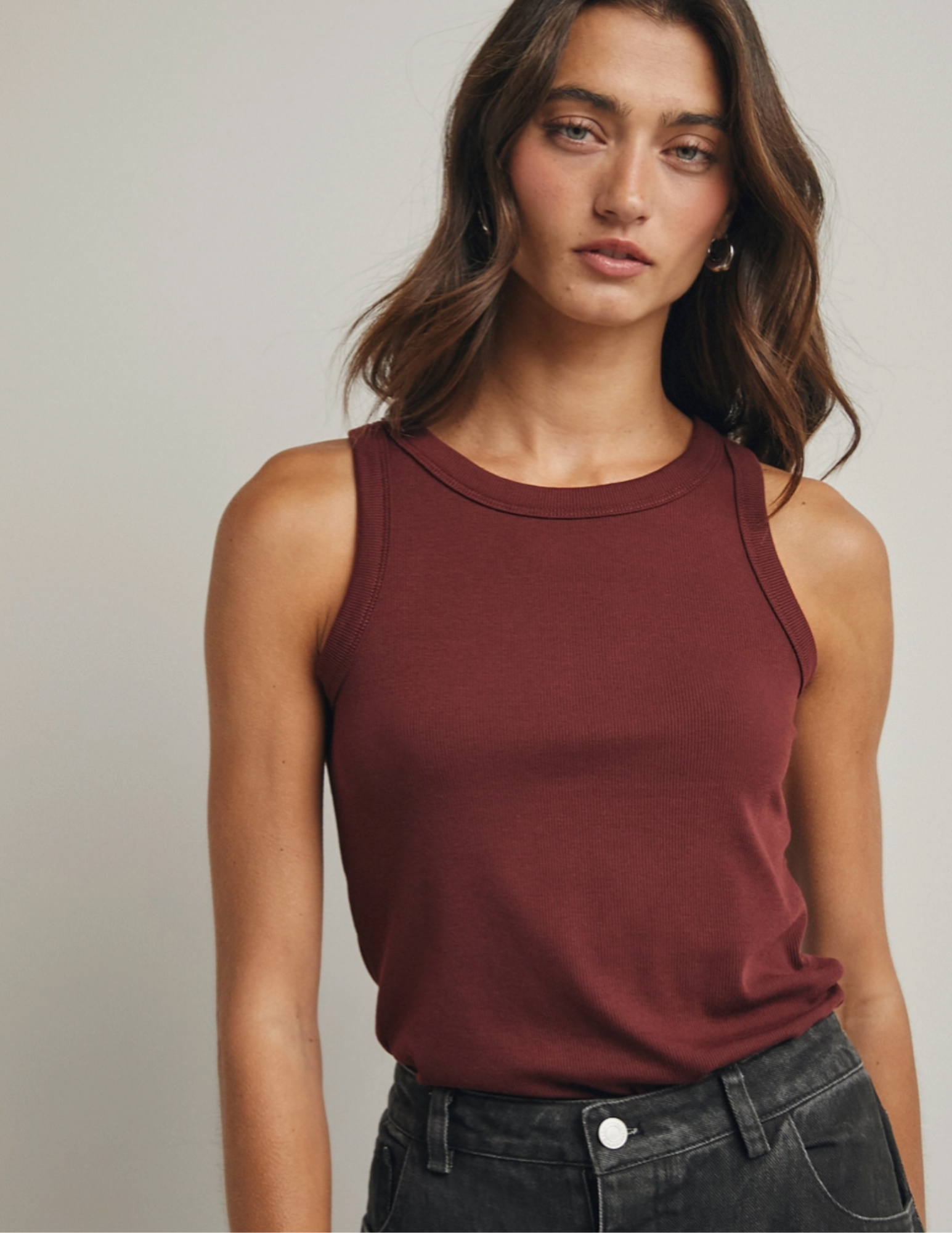 Crew Neck Ribbed Knit Tank Top- Burgundy - Tres Chic Boutique
